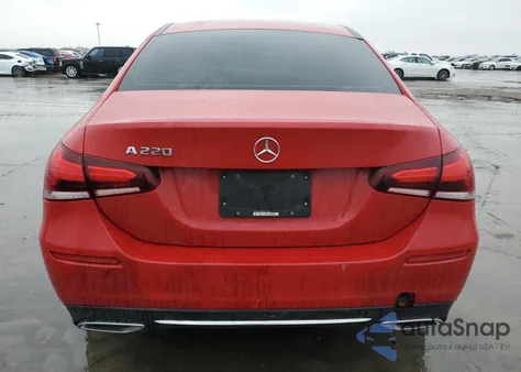 2019 Mercedes-Benz A 220 z USA, uszkodzony, nr VIN WDD3G4EB3KW019285